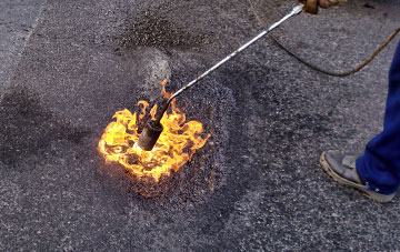 Asthall Leigh flat roofing repairs